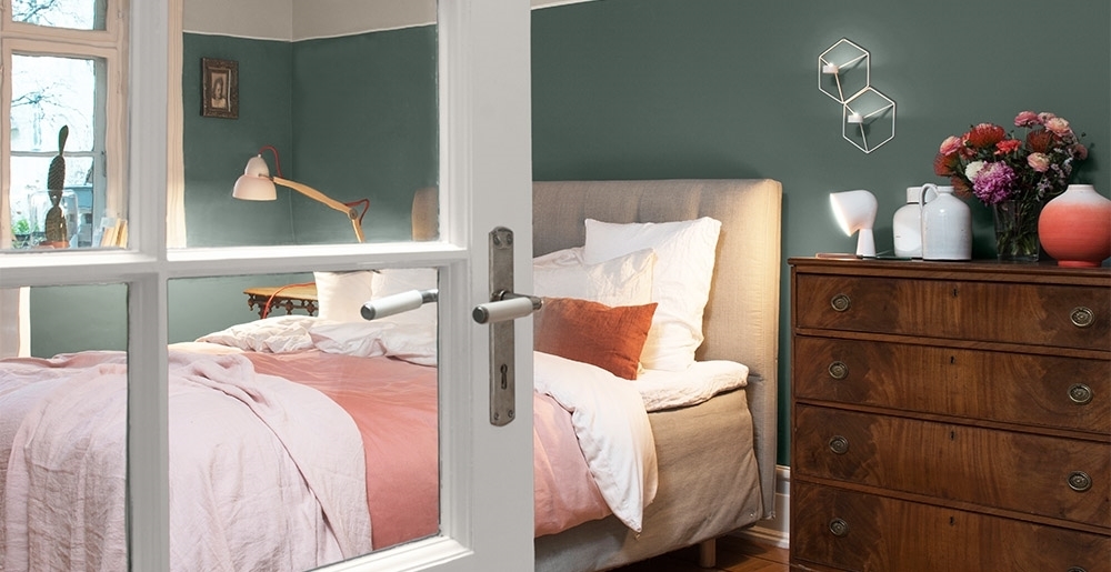 LADY-Balance-_0002s_0012_ESGRO,soveromLL003_tcm39-